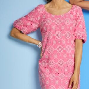 PUFF SLEEVE EMBROIDERED SHIFT DRESS